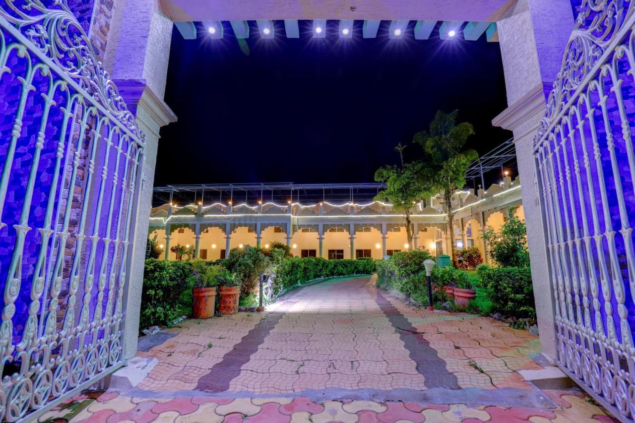 Brindavan Garden Resort & Spa Krishnarajasagara Esterno foto